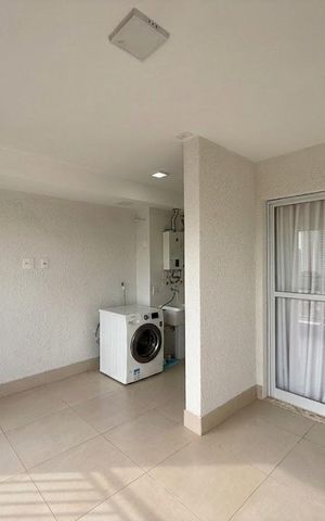 Apartamento à venda com 68m², 2 quartos e 1 vaga Apartamento à venda com 68m², 2 quartos e 1 vagaVaranda