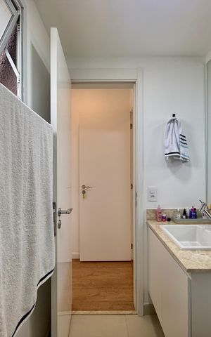 Apartamento à venda com 68m², 2 quartos e 1 vaga Apartamento à venda com 68m², 2 quartos e 1 vagaBanheiro Suíte