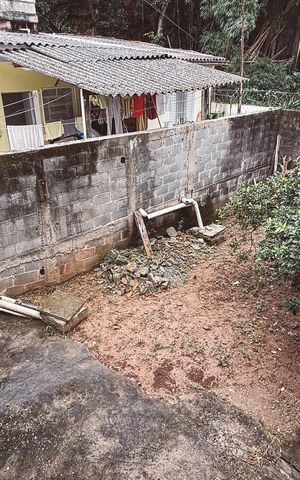 Casa à venda com 400m², 3 quartos e 1 vaga Casa à venda com 400m², 3 quartos e 1 vagaQuintal