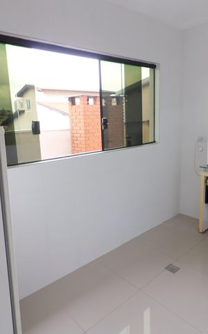 Casa à venda com 219m², 4 quartos e 4 vagasCozinha
