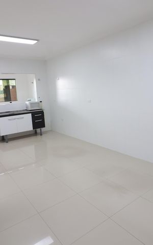 Casa à venda com 219m², 4 quartos e 4 vagasCozinha