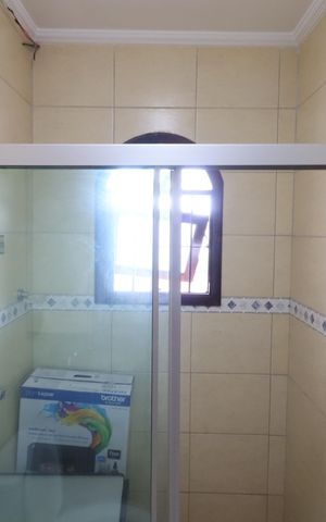 Casa à venda com 219m², 4 quartos e 4 vagasBanheiro da Suíte 2
