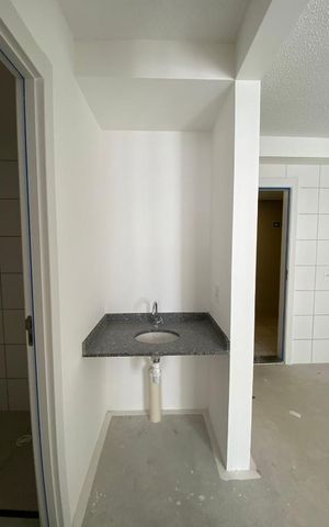 Apartamento à venda com 38m², 2 quartos e sem vaga Apartamento à venda com 38m², 2 quartos e sem vagaBanheiro