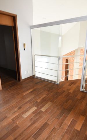 Casa de condomínio à venda com 431m², 4 quartos e 2 vagasMezanino