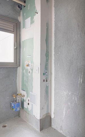 Apartamento à venda com 219m², 3 quartos e 4 vagas Apartamento à venda com 219m², 3 quartos e 4 vagasÁrea de Serviço