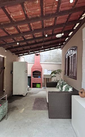 Casa de condomínio à venda com 92m², 2 quartos e 1 vaga Casa de condomínio à venda com 92m², 2 quartos e 1 vagaÁrea externa