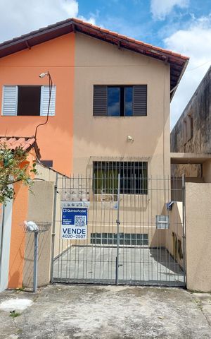 Casa à venda com 109m², 2 quartos e 1 vagaFachada