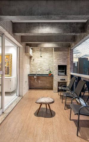 Apartamento à venda com 500m², 4 quartos e 4 vagasVaranda
