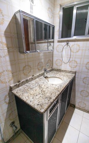 Apartamento à venda com 70m², 2 quartos e 1 vaga Apartamento à venda com 70m², 2 quartos e 1 vagaBanheiro