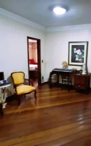 Casa para alugar com 515m², 5 quartos e 4 vagas