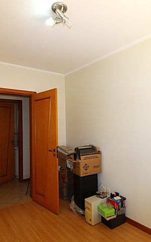 Apartamento à venda com 160m², 3 quartos e 3 vagasQuarto 2