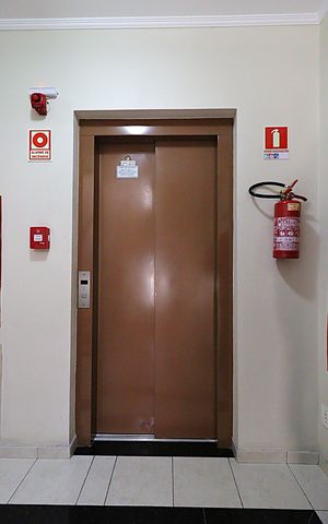 Apartamento à venda com 160m², 3 quartos e 3 vagasÁrea comum - Elevador