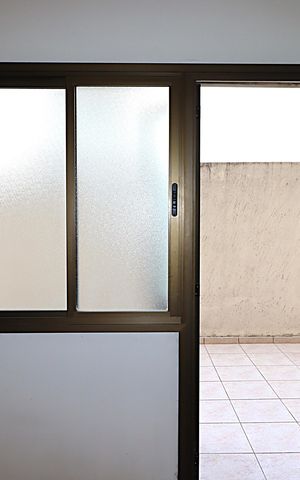 Apartamento à venda com 160m², 3 quartos e 3 vagasPorta/ Janela de churrasqueira