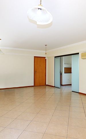 Apartamento à venda com 160m², 3 quartos e 3 vagasSala