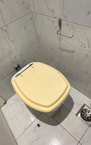 Apartamento à venda com 198m², 3 quartos e 3 vagas Apartamento à venda com 198m², 3 quartos e 3 vagasBanheiro do Quarto 3