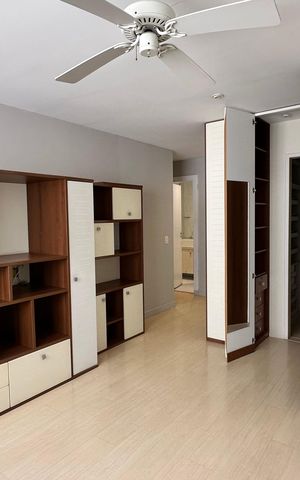 Apartamento à venda com 198m², 3 quartos e 3 vagas Apartamento à venda com 198m², 3 quartos e 3 vagasQuarto 3