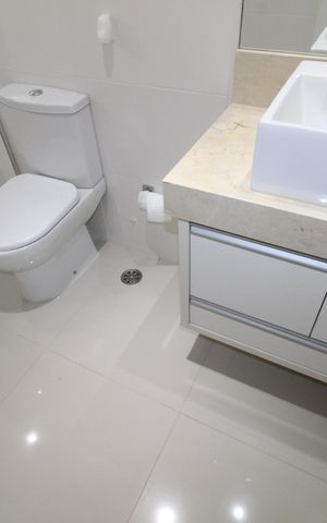 Apartamento para alugar com 156m², 3 quartos e 3 vagasBanheiro da Suíte 1