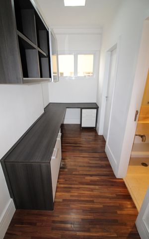 Apartamento para alugar com 156m², 3 quartos e 3 vagasSala