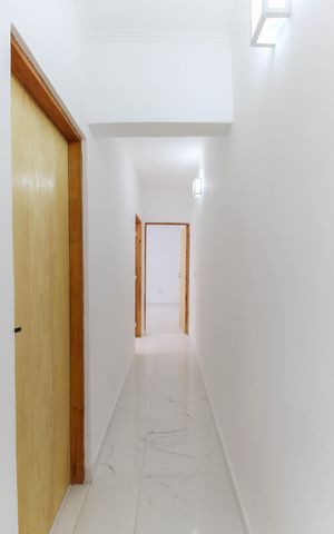 Casa para alugar com 125m², 2 quartos e 2 vagas Casa para alugar com 125m², 2 quartos e 2 vagasCorredor