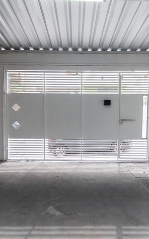 Casa para alugar com 125m², 2 quartos e 2 vagas Casa para alugar com 125m², 2 quartos e 2 vagasGaragem