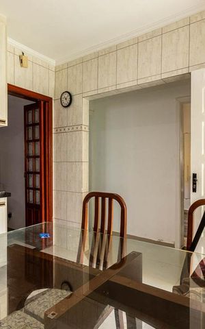 Casa à venda com 250m², 2 quartos e 2 vagasCozinha