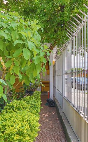 Casa à venda com 250m², 2 quartos e 2 vagasÁrea externa