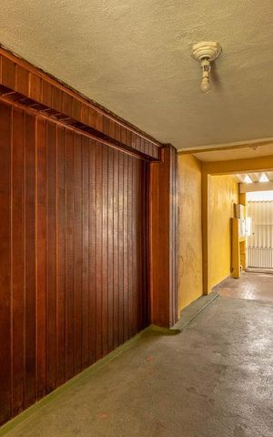 Casa à venda com 250m², 2 quartos e 2 vagasÁrea externa