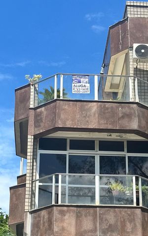 Apartamento à venda com 300m², 3 quartos e 2 vagas Apartamento à venda com 300m², 3 quartos e 2 vagasPlaquinha