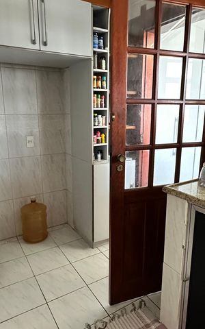Apartamento à venda com 300m², 3 quartos e 2 vagas Apartamento à venda com 300m², 3 quartos e 2 vagasCozinha