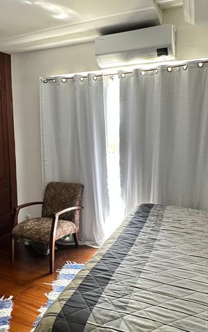 Apartamento à venda com 300m², 3 quartos e 2 vagas Apartamento à venda com 300m², 3 quartos e 2 vagasQuarto 3