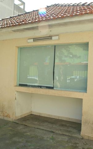 Casa à venda com 580m², 3 quartos e 2 vagasVista Interna 