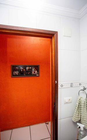 Casa à venda com 160m², 3 quartos e 3 vagasBanheiro 2