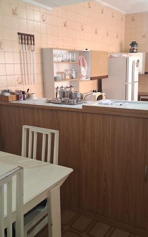 Casa à venda com 135m², 3 quartos e 2 vagasCozinha