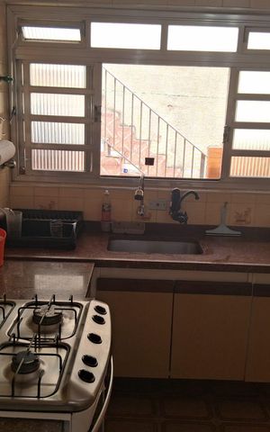 Casa à venda com 135m², 3 quartos e 2 vagasCozinha