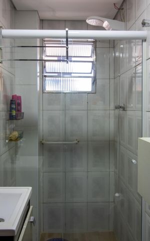Casa à venda com 117m², 3 quartos e sem vaga Casa à venda com 117m², 3 quartos e sem vagaBanheiro Social