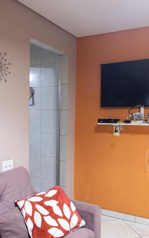 Casa à venda com 117m², 3 quartos e sem vaga Casa à venda com 117m², 3 quartos e sem vagaSala