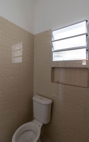 Casa de condomínio para alugar com 46m², 1 quarto e sem vaga Casa de condomínio para alugar com 46m², 1 quarto e sem vagaBanheiro