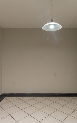 Casa para alugar com 270m², 4 quartos e 4 vagas Casa para alugar com 270m², 4 quartos e 4 vagasSala