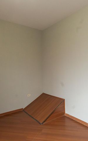 Casa para alugar com 270m², 4 quartos e 4 vagas Casa para alugar com 270m², 4 quartos e 4 vagasSuíte 1