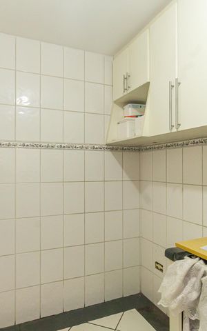 Casa para alugar com 270m², 4 quartos e 4 vagas Casa para alugar com 270m², 4 quartos e 4 vagasCozinha