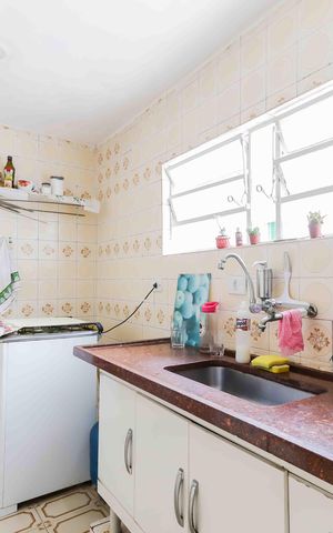 Casa à venda com 100m², 3 quartos e 1 vaga Casa à venda com 100m², 3 quartos e 1 vagaCozinha