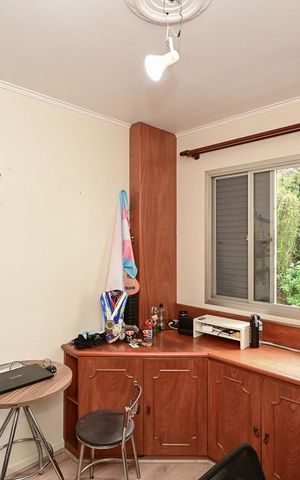Apartamento à venda com 96m², 4 quartos e 1 vagaQuarto 2