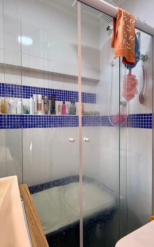 Casa à venda com 107m², 2 quartos e 1 vaga Casa à venda com 107m², 2 quartos e 1 vagaBanheiro Suíte