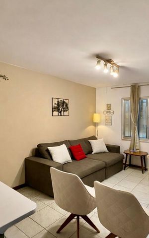 Casa à venda com 107m², 2 quartos e 1 vaga Casa à venda com 107m², 2 quartos e 1 vagaSala