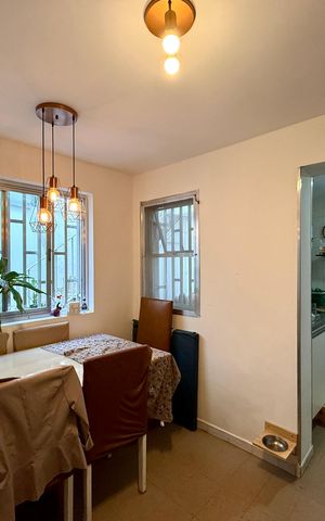 Casa à venda com 107m², 2 quartos e 1 vaga Casa à venda com 107m², 2 quartos e 1 vagaSala