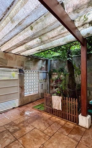 Casa à venda com 107m², 2 quartos e 1 vaga Casa à venda com 107m², 2 quartos e 1 vagaGaragem