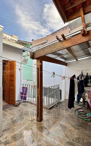 Casa à venda com 107m², 2 quartos e 1 vaga Casa à venda com 107m², 2 quartos e 1 vagaTerraço