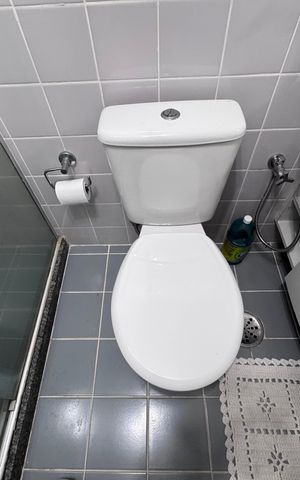 Apartamento à venda com 70m², 2 quartos e 1 vaga Apartamento à venda com 70m², 2 quartos e 1 vagaSuíte - Banheiro