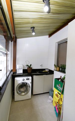 Apartamento à venda com 132m², 3 quartos e 2 vagasÁrea de Serviço