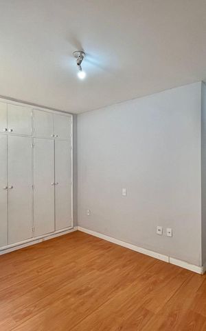Casa para alugar com 238m², 3 quartos e 3 vagas Casa para alugar com 238m², 3 quartos e 3 vagassuíte